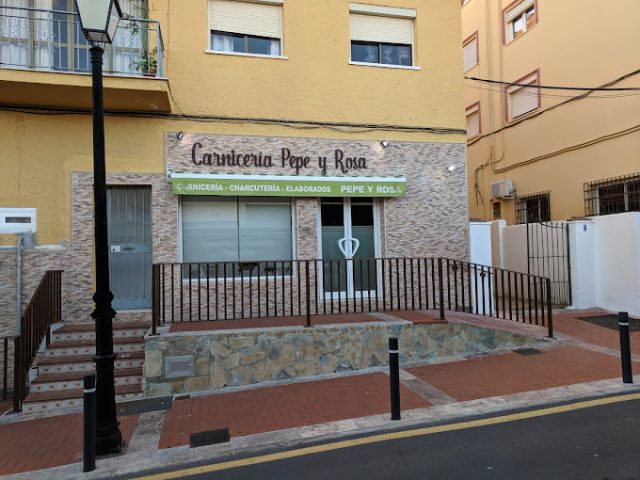 CARNICERÍA PEPE Y ROSA
