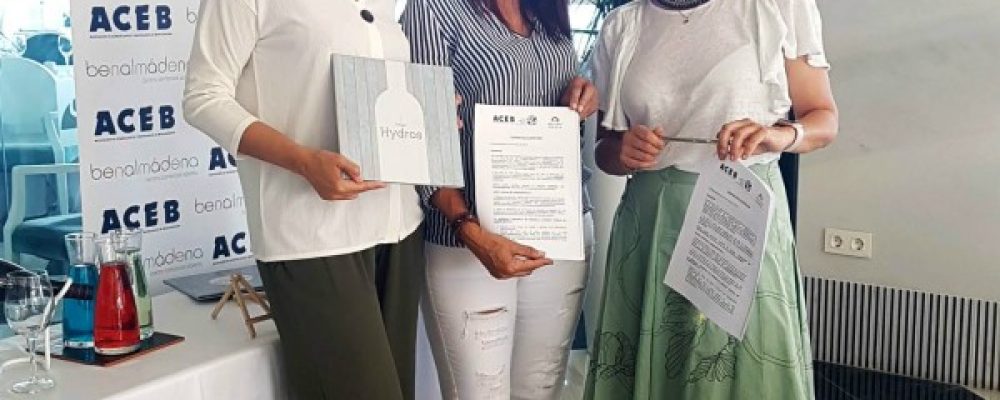 ACEB-ACCAB Y HOLIDAY WORLD RENUEVAN EL CONVENIO CON DESCUENTOS EN SUS HOTELES  Y PLANES