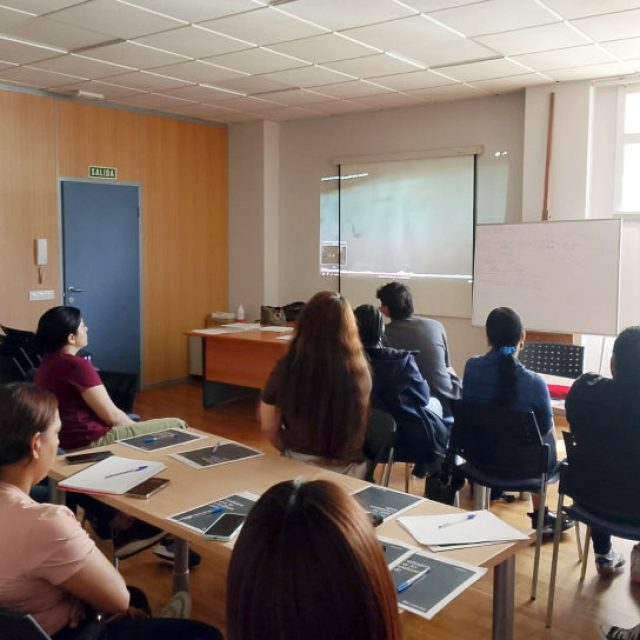 LA SEDE DE ACEB-ACCAB ACOGE EL CURSO DE AUXILIAR DE COMERCIO, DEL PROGRAMA INCORPORA