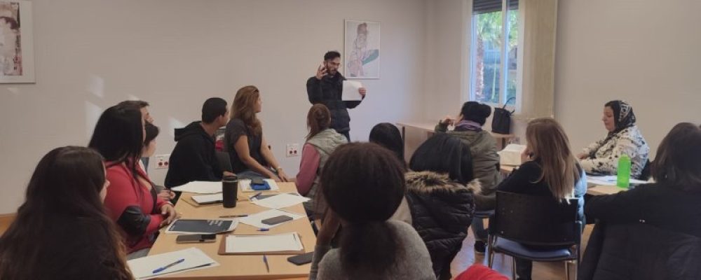 UN TOTAL DE 25 ALUMNOS SE FORMAN COMO PERSONAL DE SALA Y LIMPIEZA EN EL PROGRAMA INCORPORA, EN LA SEDE DE ACEB-ACCAB   