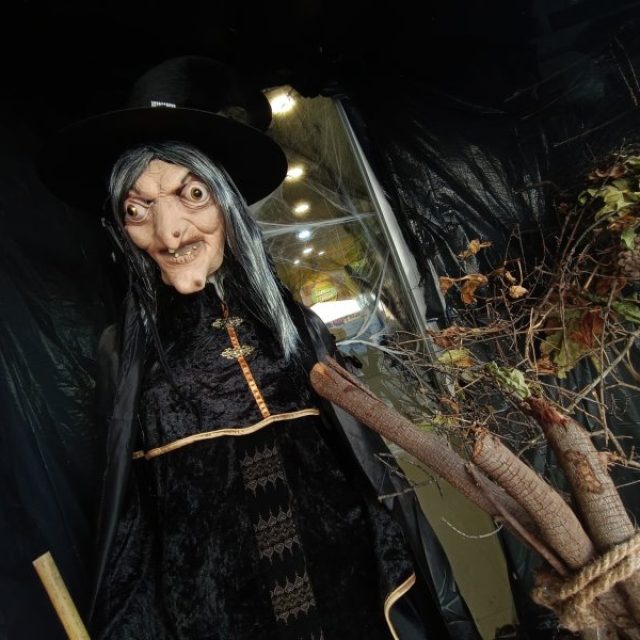 ACEB CONVOCA EL CONCURSO DE DECORACIÓN DE HALLOWEEN, CON 1.000 EUROS EN PREMIOS EN METÁLICO