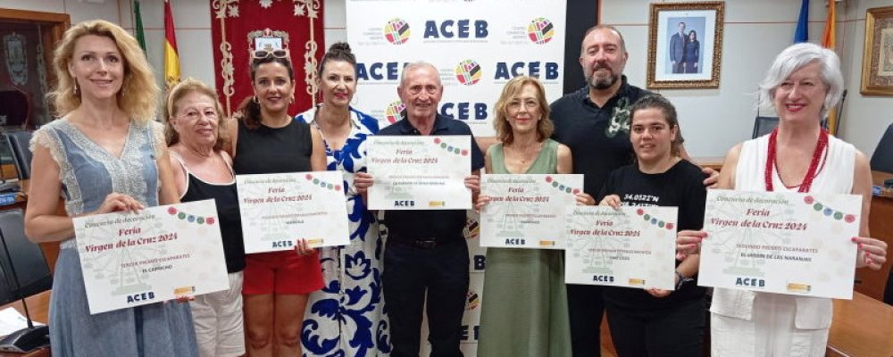 LA TAPERÍA DE BENALMÁDENA Y CAPRICHOS, GANADORES DE LOS CONCURSOS DE DECORACIÓN DE FERIA VIRGEN DE LA CRUZ
