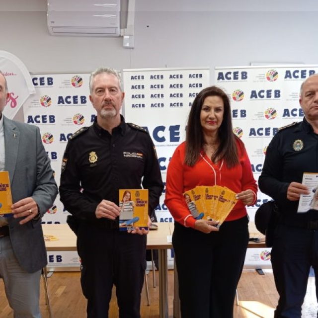 PRESENTAN EN ACEB-ACCAB LA CAMPAÑA POLICIAL ‘COMERCIO SEGURO’ DE CARA A LAS COMPRAS NAVIDEÑAS