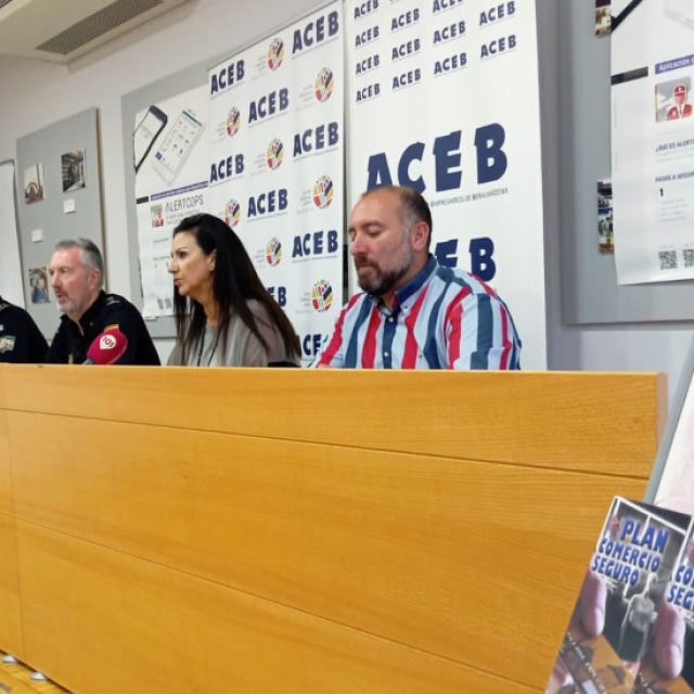 PRESENTAN EN ACEB-ACCAB LA CAMPAÑA POLICIAL ‘COMERCIO SEGURO’ PARA LA TEMPORADA DE VERANO