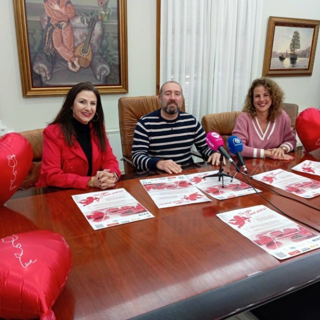 ACEB PONE EN MARCHA EL CONCURSO DE SELFIES ‘ENAMORADOS EN BENALMÁDENA’, CON PREMIOS AL VÍDEO Y A LA FOTO GANADORA