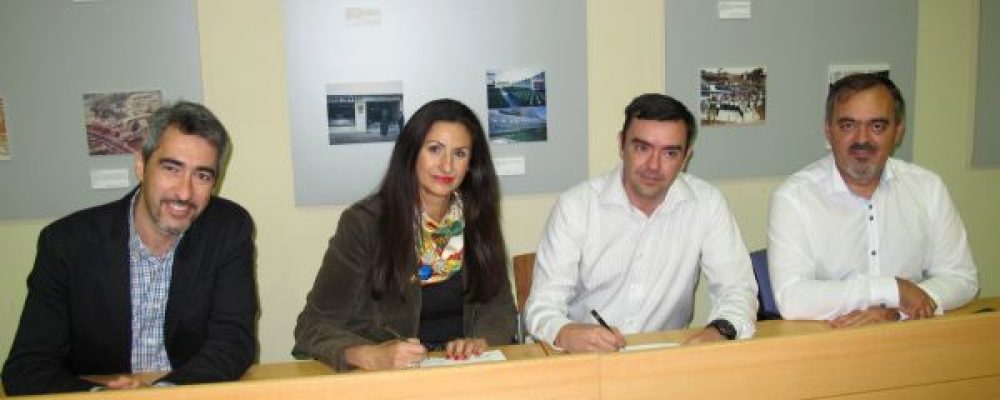 LA ACEB FIRMA UN CONVENIO CON EL PARKING DE PUEBLOSOL, CON HORAS GRATIS PARA LOS CLIENTES DE LOS COMERCIOS ASOCIADOS