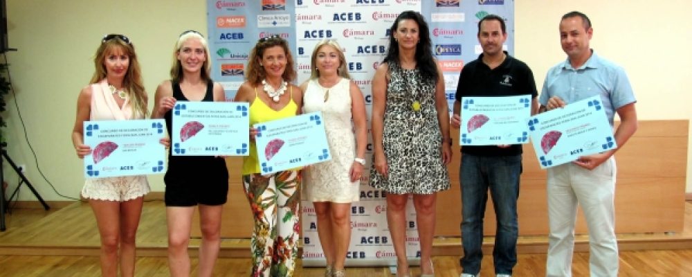 KEME PONGO? Y PELUQUERÍA ESTEFANÍA, PRIMEROS PREMIOS DE LOS CONCURSOS DE DECORACIÓN DE FERIA CONVOCADOS POR LA ACEB
