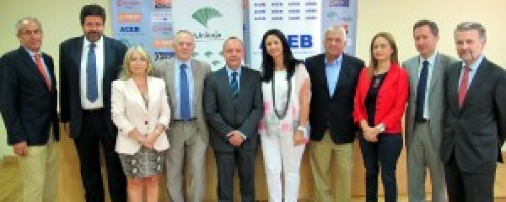 RENOVADO EL CONVENIO DE COLABORACIÓN ENTRE LA ACEB Y UNICAJA