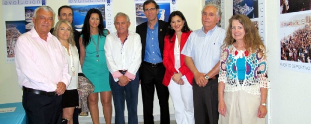 Abierta la Exposición retrospectiva ‘30 Años del Puerto’