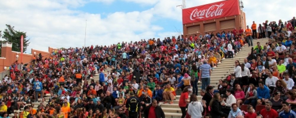 RÉCORD DE PARTICIPACIÓN EN LA CARRERA DEL PAVO, CON 2.400 CORREDORES EN LÍNEA DE META