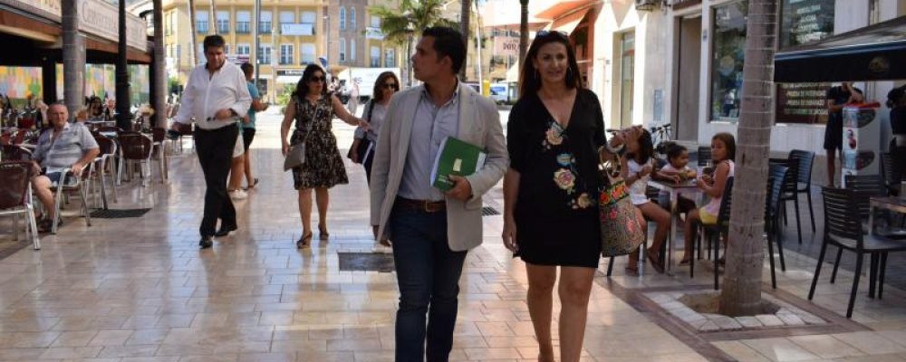 Visita del Director General de Comercio de la Junta al CCA de Benalmádena